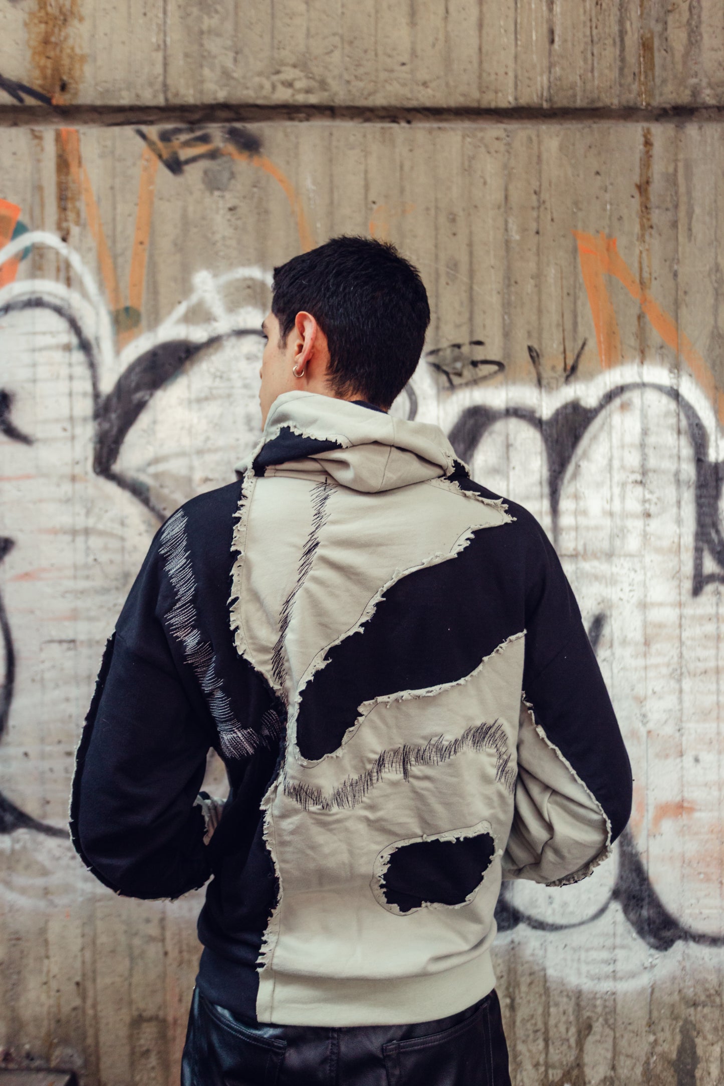Hoodie Gridlock