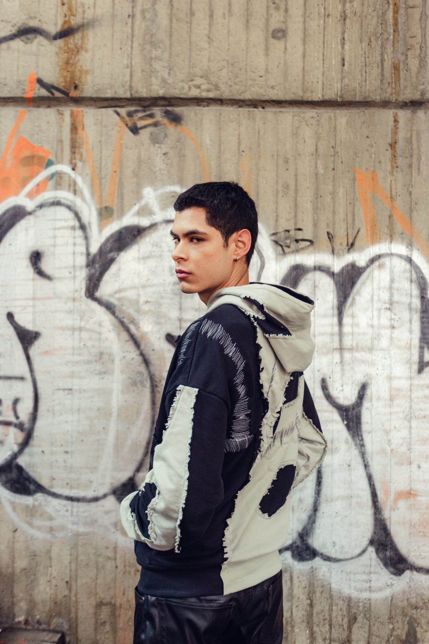 Hoodie Gridlock